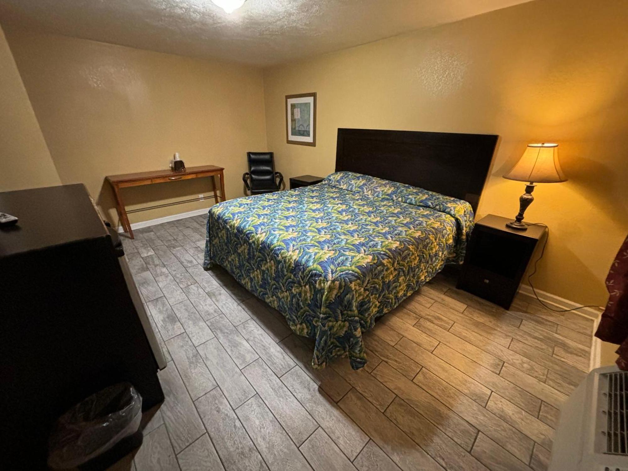 Cook'S Motel- Panama City Beach 어퍼그랜드라군 외부 사진